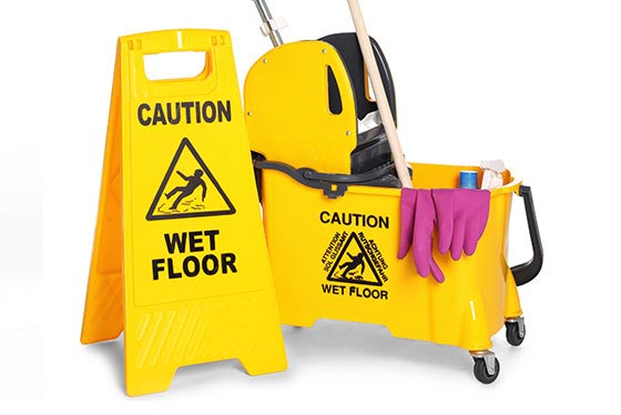 Public Liability: Pic of wet floor sign